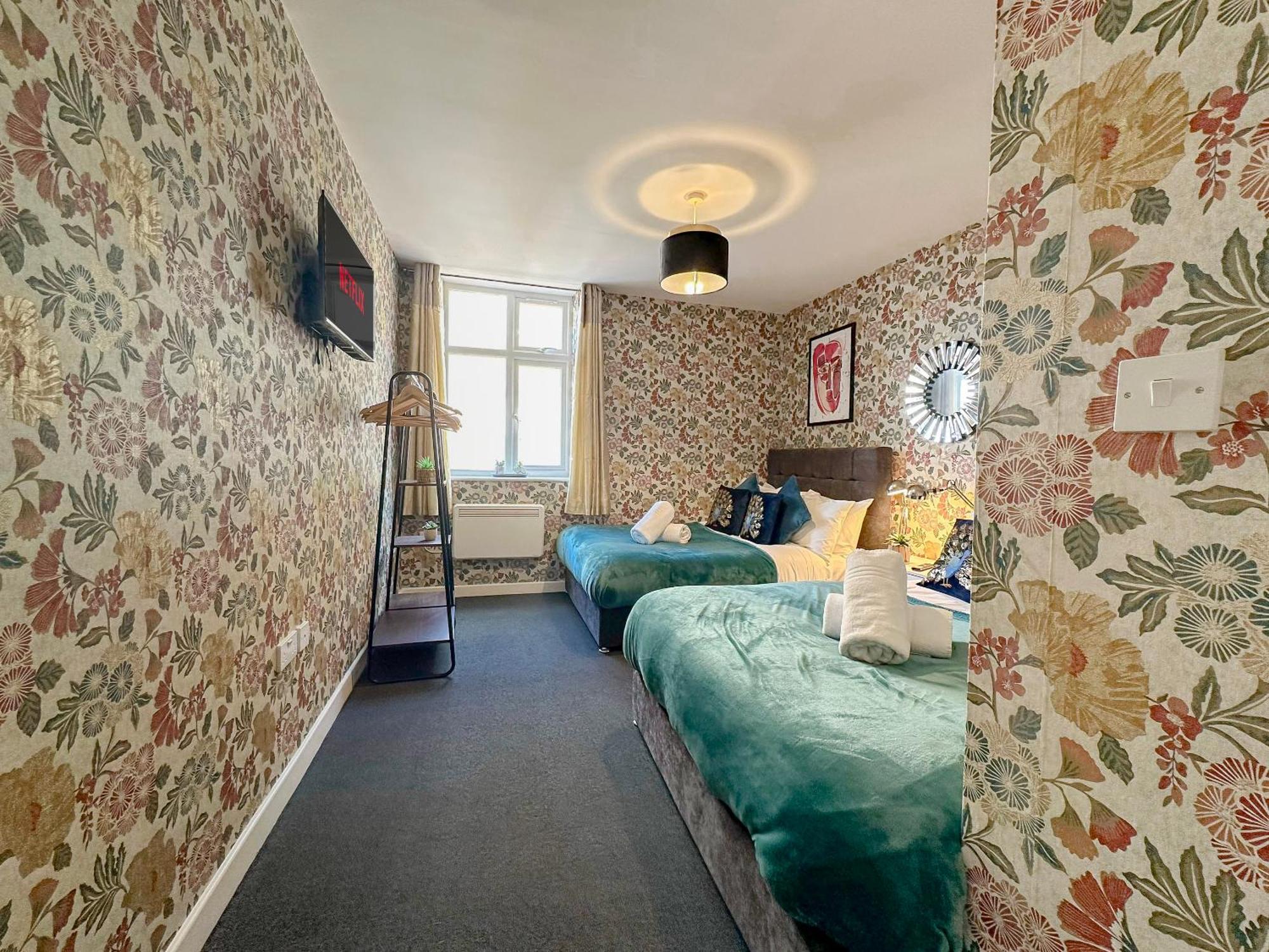Apartment Luxury Boutique Block Free Street Parking Hounslow