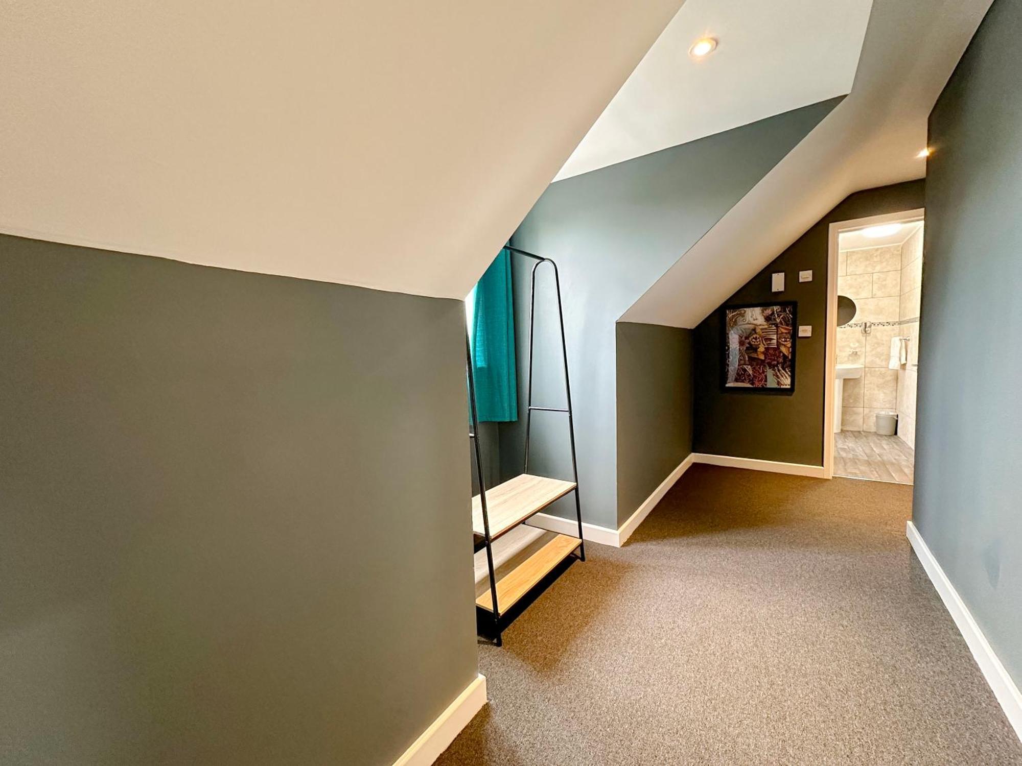 Luxury Boutique Block Free Street Parking * Hounslow