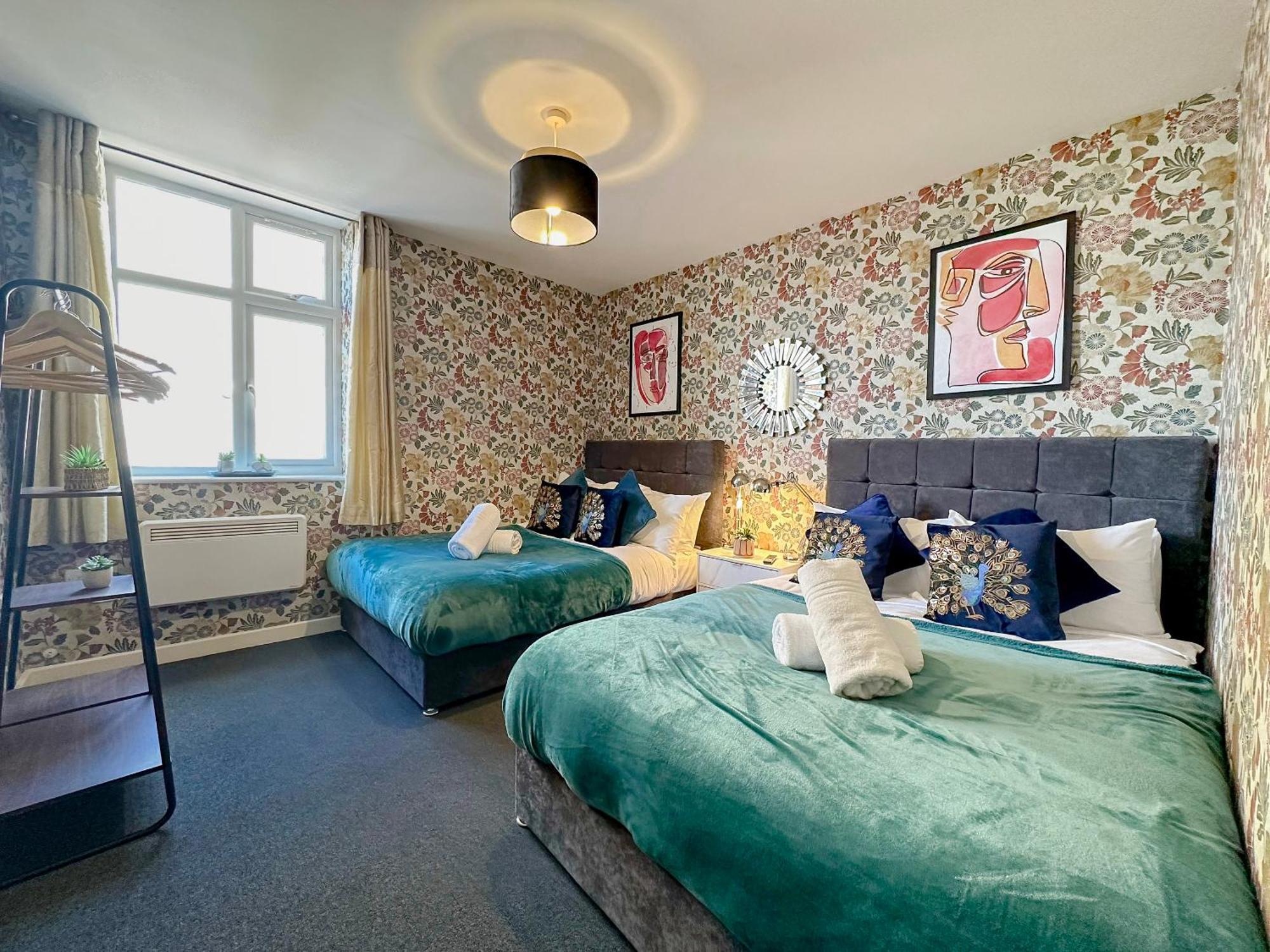 Apartment Luxury Boutique Block Free Street Parking