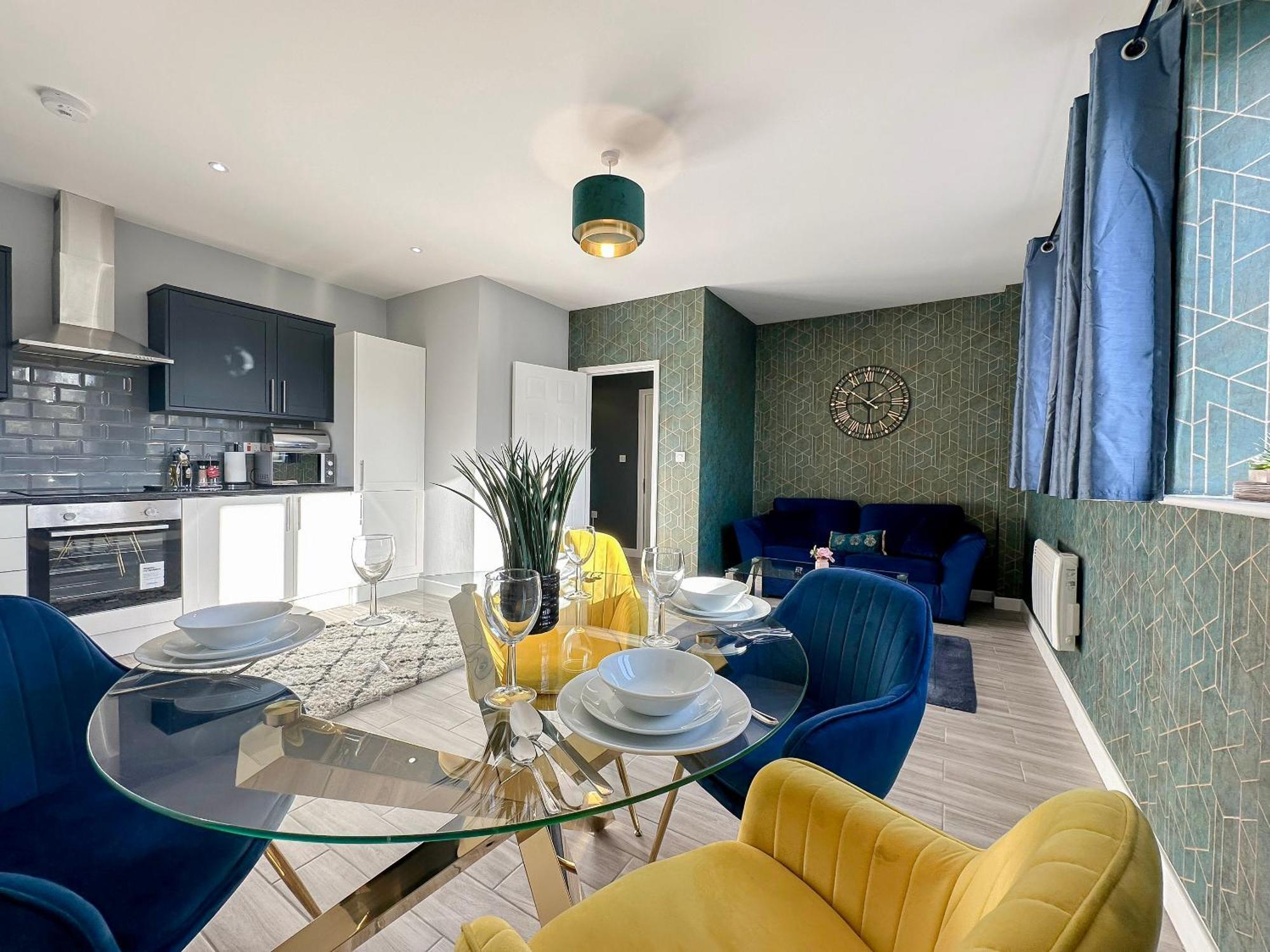 Luxury Boutique Block Free Street Parking Hounslow